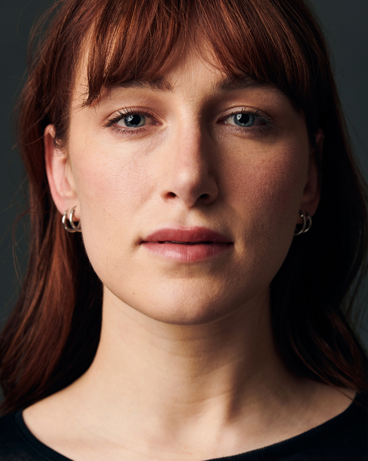 Headshot of Julia Bain